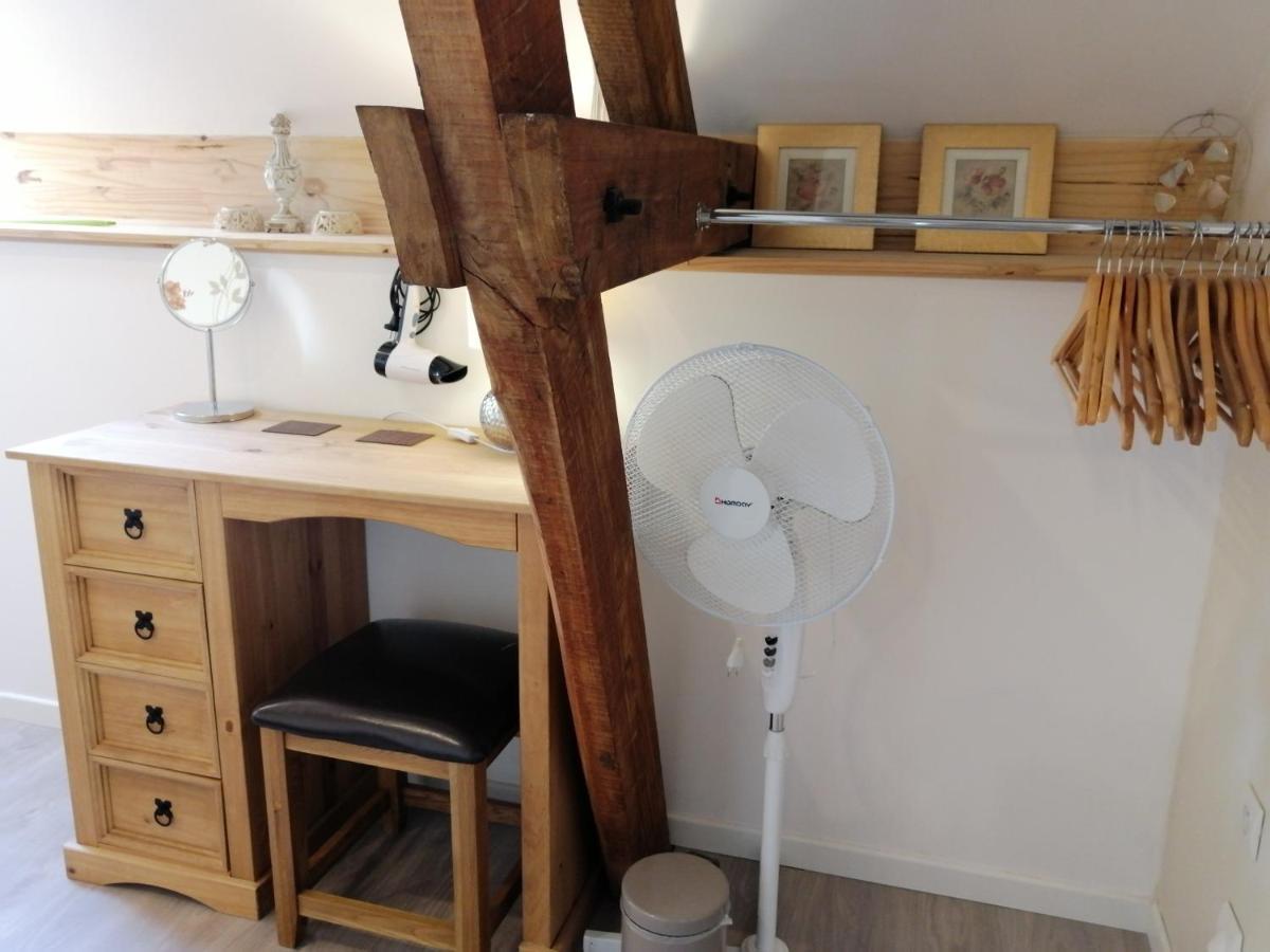 Le Jarrier Chambre D'Hote - B&B Saint-Georges-le-Gaultier Exterior foto