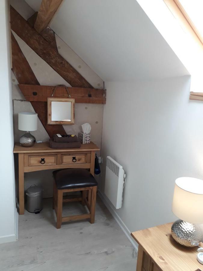 Le Jarrier Chambre D'Hote - B&B Saint-Georges-le-Gaultier Exterior foto
